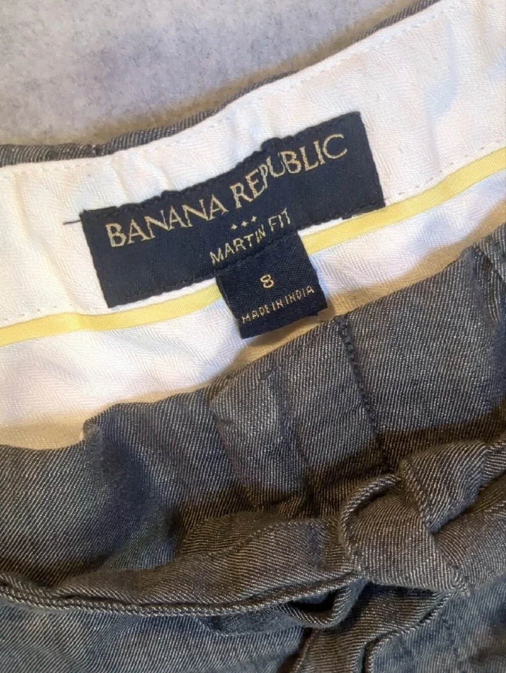 Banana Republic Martin Fit Chino Shorts Gray Womens Size 8, 4
